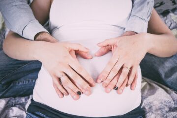 Badania genetyczne z krwi podczas ciąży i ich zalety